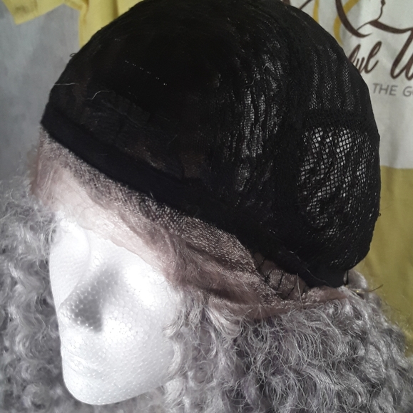 Wig - Picture 4 of 4